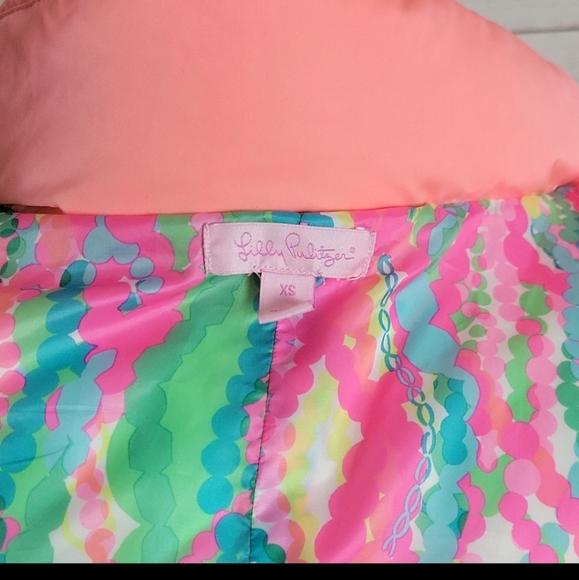Lilly Pulitzer Pink Isabella Down Puffer Vest Size XS - Picture 11 of 14